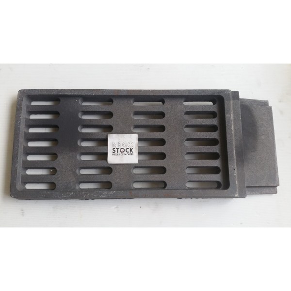GRILLE 240156 10215240156